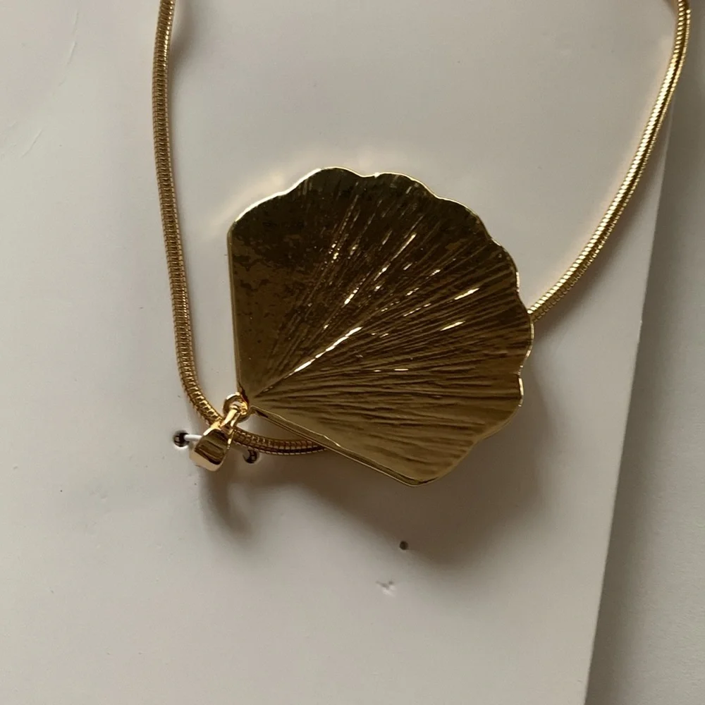 Time and Tru Necklace Bundle